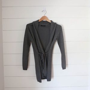 Zara knit sweater, grey. Super soft and cozy. Size:L